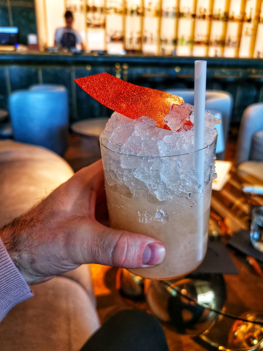 batch0ut's tweet photo. If you're looking for some damn fine cocktails in the big smoke, look no further than the latest incarnation of the ever growing Lyan brand at @lyanessbar at @SeaContainers_ you won't regret it 🥃

#cocktails #london #top50bars https://t.co/GgDXBMR2zn