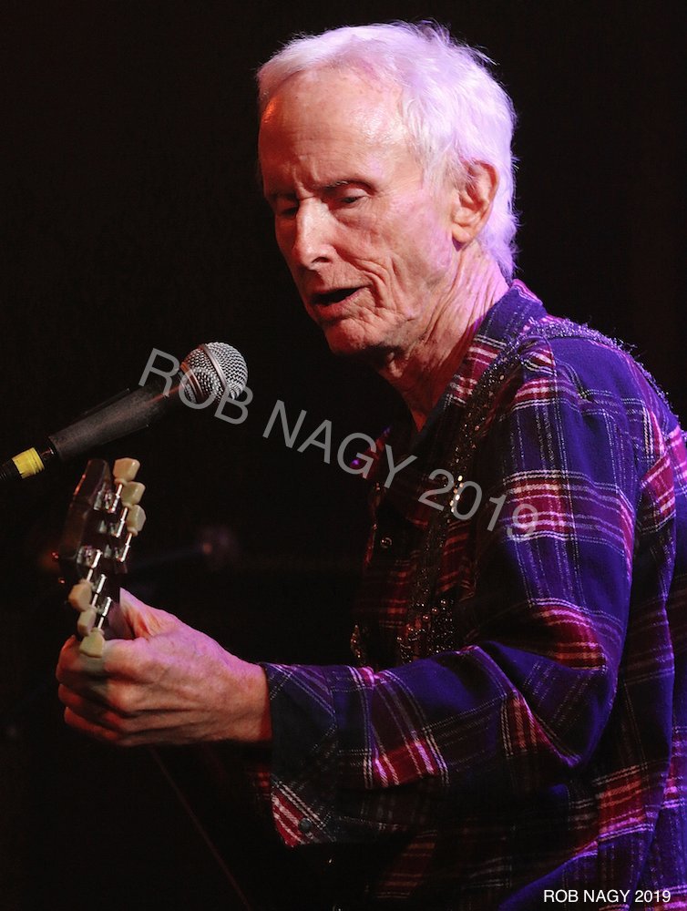 rnagy62's tweet photo. Rock guitar legend Robby Kreiger (The Doors) on stage last night at the Troubadour (Hollywood, CA) Sounded great! Images by Rob Nagy 2019 @robbykrieger @thedoors @music @rockandroll @hollywood @california @rnagy62 https://t.co/m1xz7mOvzL