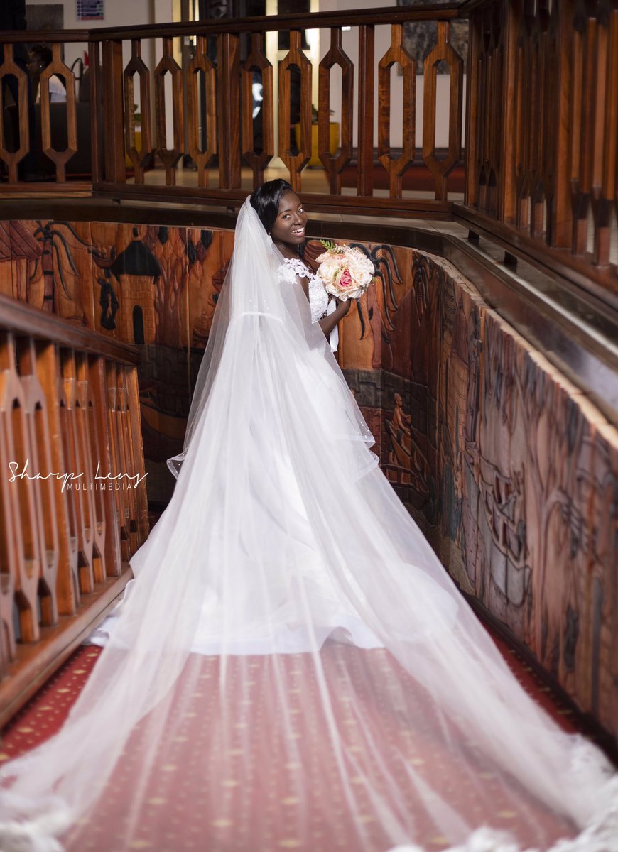 sharplensmulti's tweet photo. A smiling 😊 bride 👰 is always a beautiful 🌹 bride 👰💯Beautiful. Congratulations 💕 
@sharplensmulti #ghweddings #idoghanaweddings #sharplensmultimedia #RT https://t.co/6DmsX4oOhB