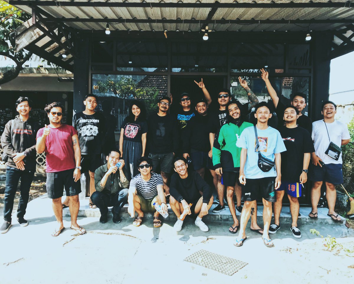 Senja Dalam Prosa tweet media