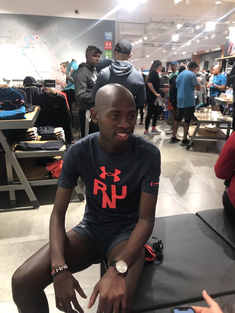 ilisolezwe's tweet photo. Nazo ke iimbaleki ezintsha zika @underarmourza - nguLuthando Hejana waseMdantsane, Thalia Charalambous waseBhayi, Sibusiso Madikizela wakwaZulu noNobukhosi Tshuma waseZimbabwe!

#UAEliteRunners https://t.co/mz0r89QP26