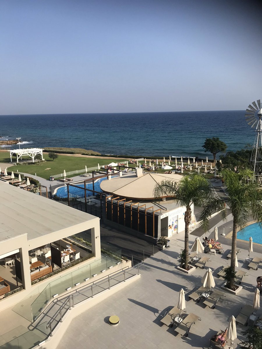 Ashgreeno69's tweet photo. #pernera Cyprus https://t.co/HYlSB9IxfV
