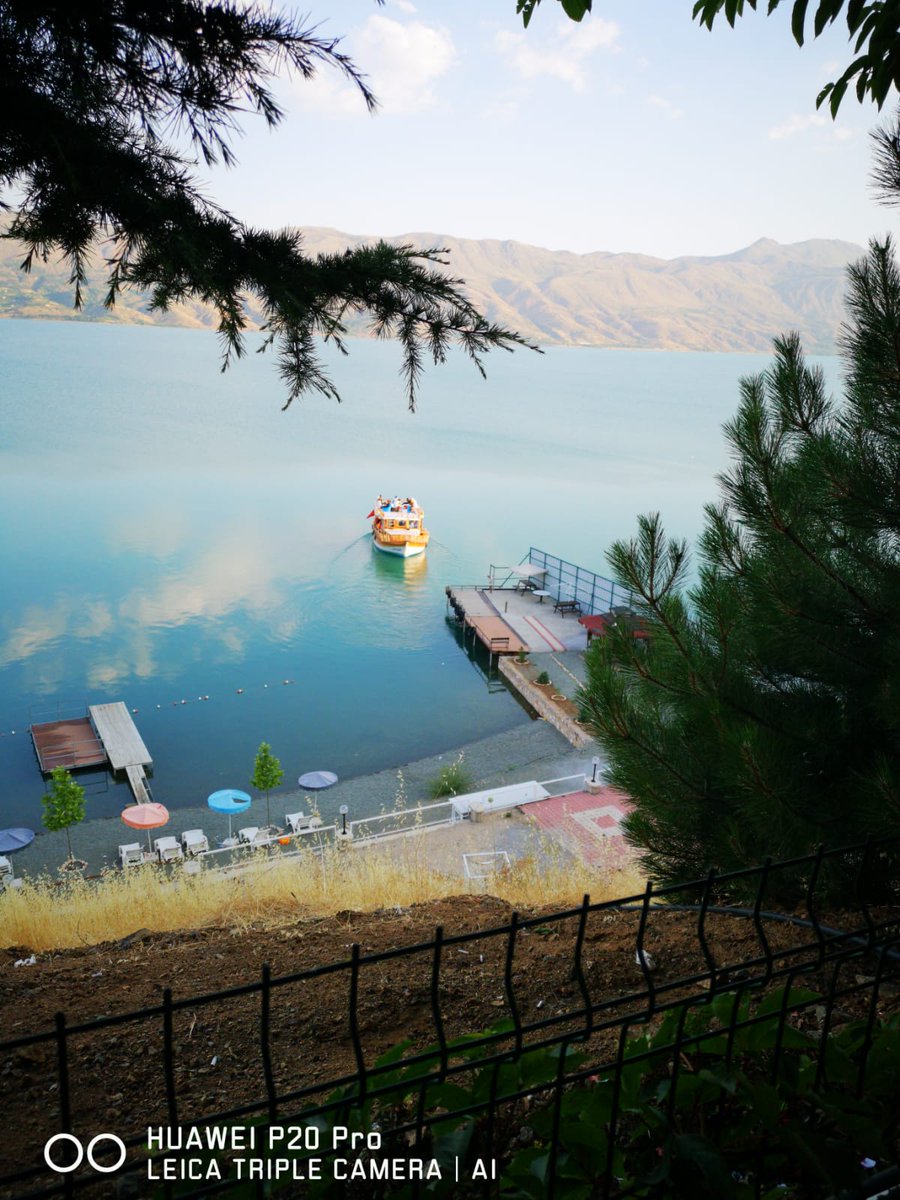Elazığ Hazar Gölü...
Baraka Kafe...
#elazig #sivrice #hazargölü #hazar #harput #harputkalesi #elaziz #Elazığkeşfet #elazigkesfet #trend #2019 #elazigmerkez