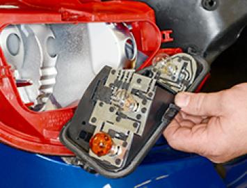 EtchRetro's tweet image. Haynes website also provides "how to" tips.  For example:-

ow.ly/701050wQeSE

#retroetch #haynesmanual #haynes