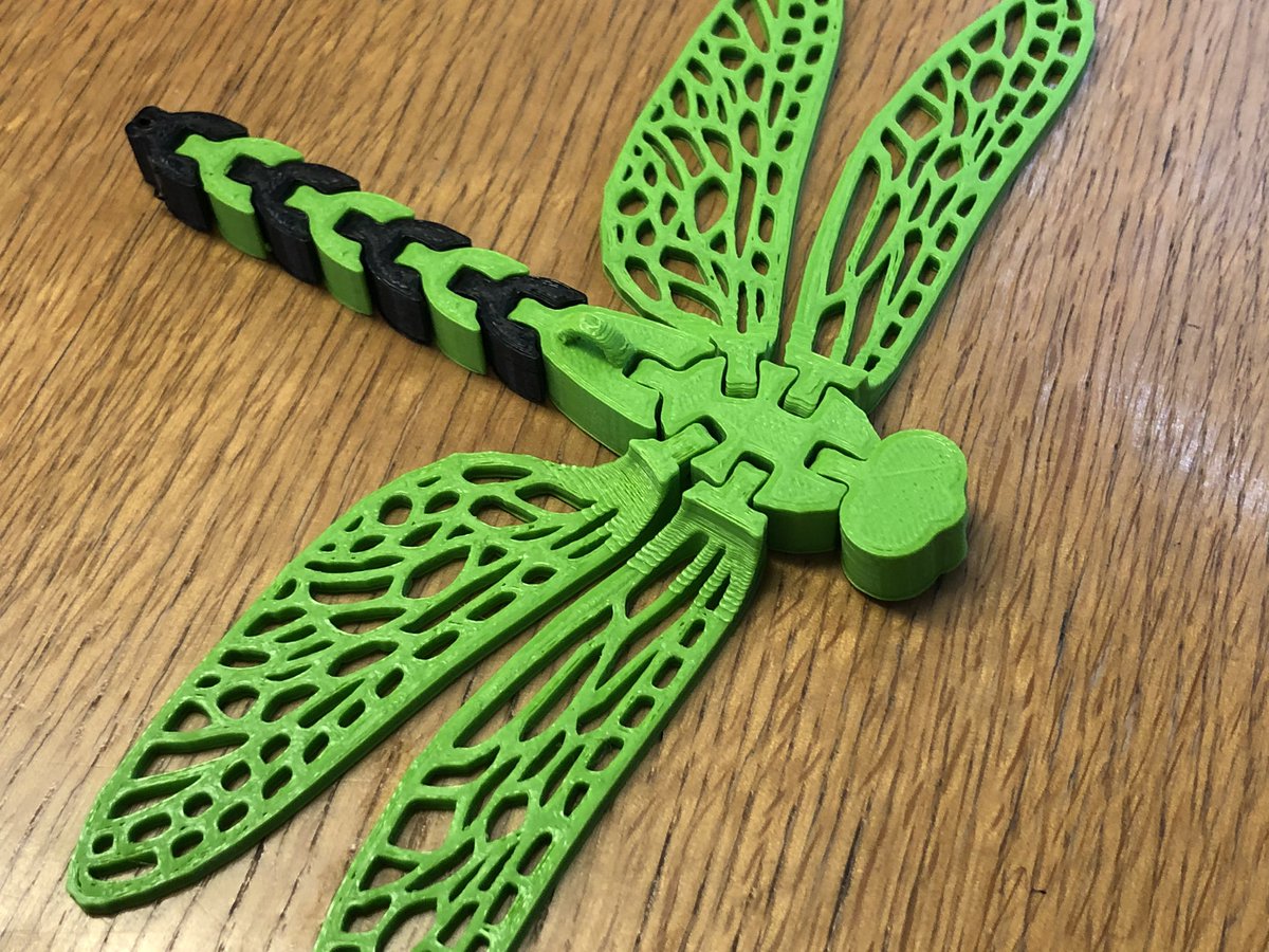 l61ots's tweet photo. @CPKLibraries and @PKCreates we are in Auchterarder library today for Jump into libraries. 3D printing for fun or a repair for your sailing boat, virtual reality, or get yourself scanned in 3D. Come and see what your library has to offer. https://t.co/2VUY2BOtjr