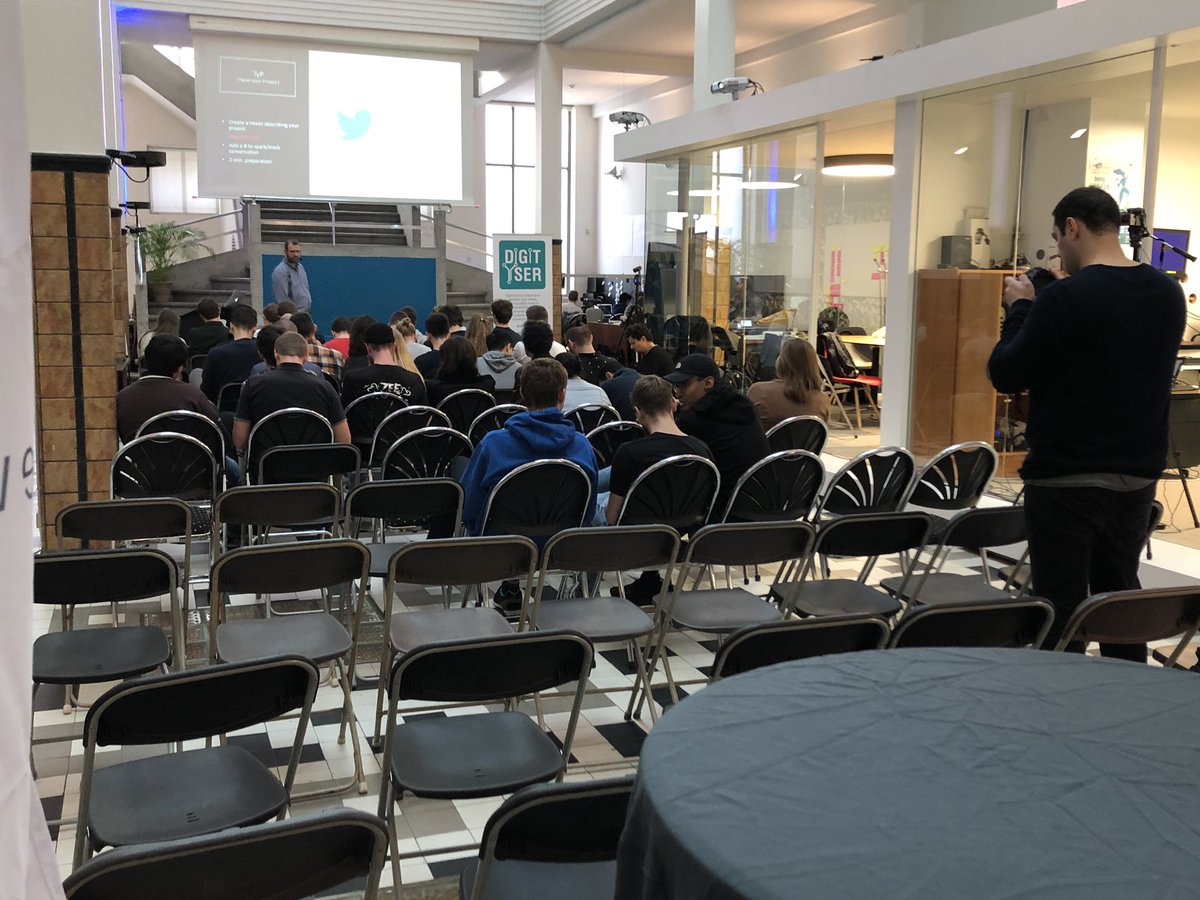 RudyRoelandt's tweet image. Pitching and Story Telling session at the IBM Students Hackatons 2019 #ibmbenelux #ibmhackathon