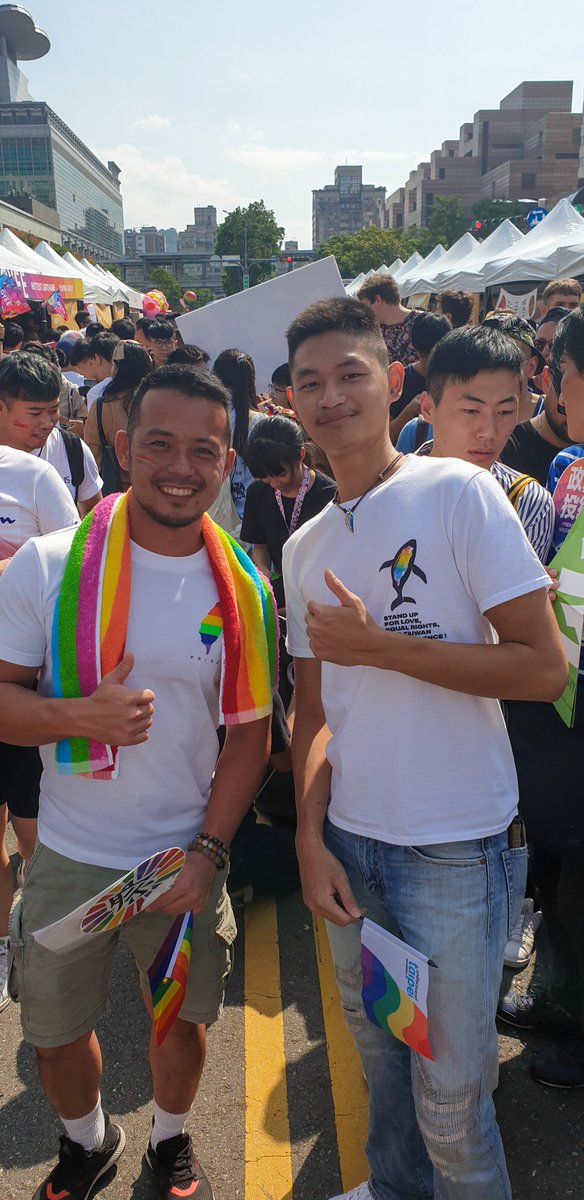 JohnWilson0102's tweet photo. 是男神捲毛✌ https://t.co/33m4S7rsrQ
