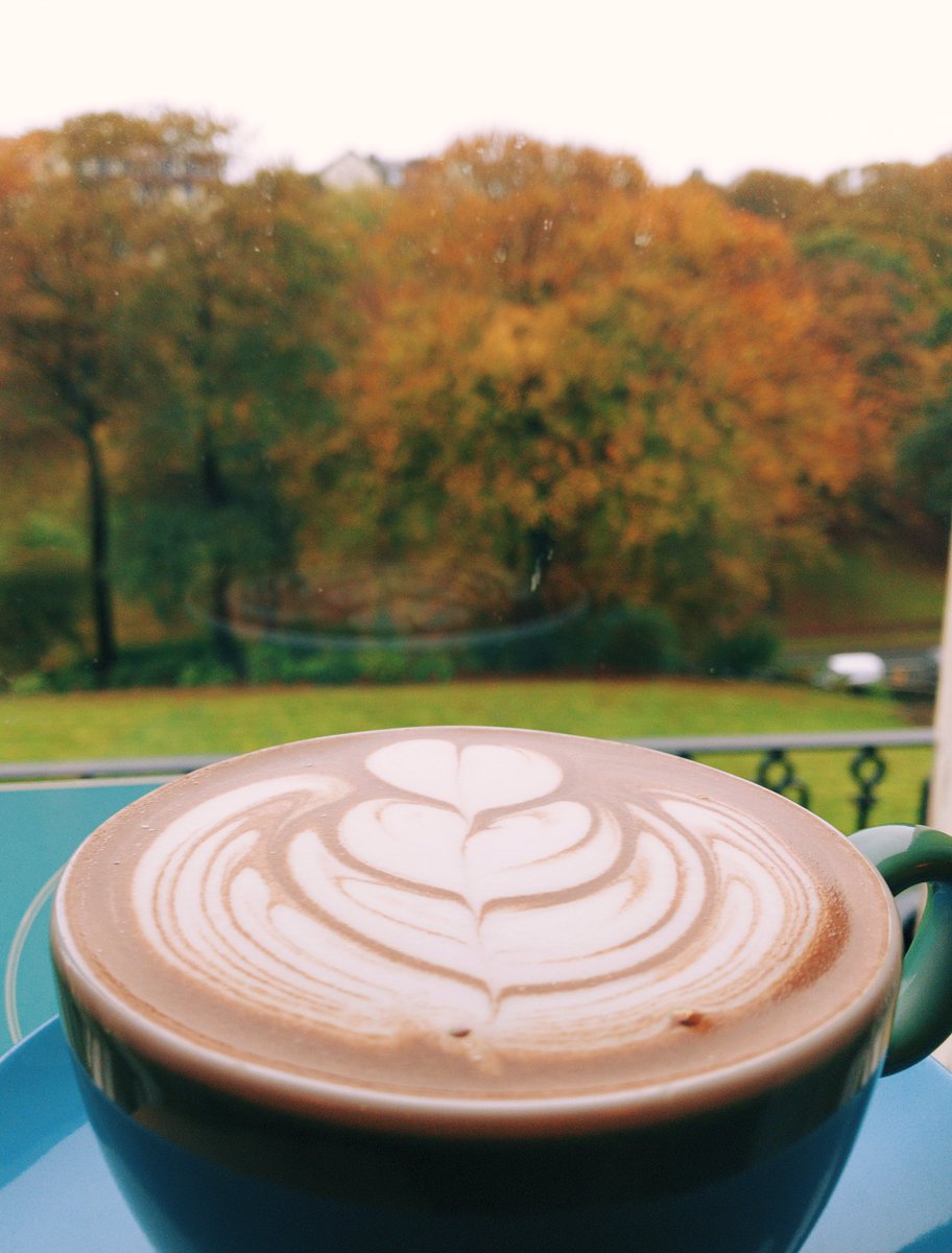 YayCoffeeUK's tweet photo. Today is a good day for hot chocolate - not that you really need an excuse but this wet and slightly chilly autumn weather we’re currently experiencing seems particularly well suited 😉 

#yaycoffee #hotchocolate #chocolateygoodness https://t.co/guxPpYkc1Q