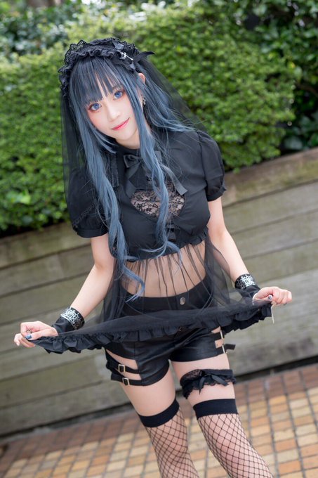 Twitterのコスプレ画像16