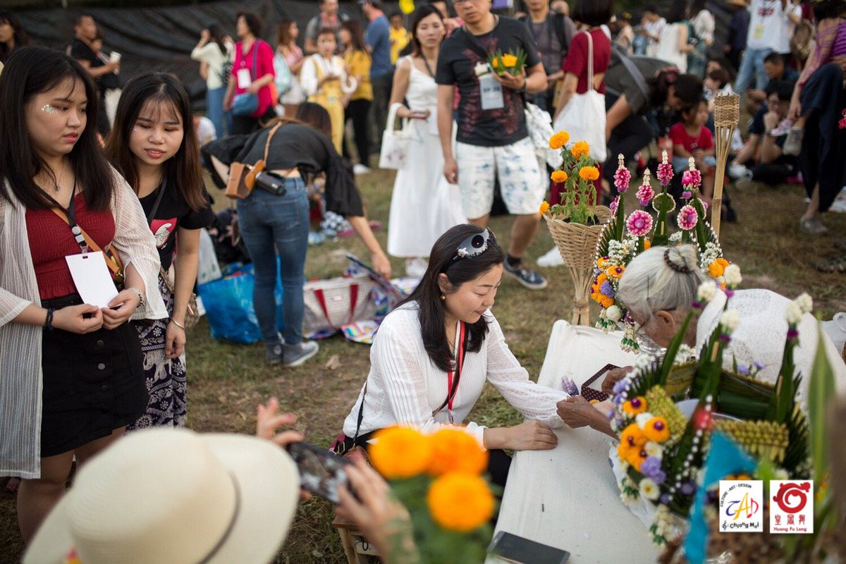 CMLanternFest's tweet photo. Only 10 ticket left , buy now https://t.co/t7elxvg3Mo

#waterlanternfestival https://t.co/agx0TY4mO1
