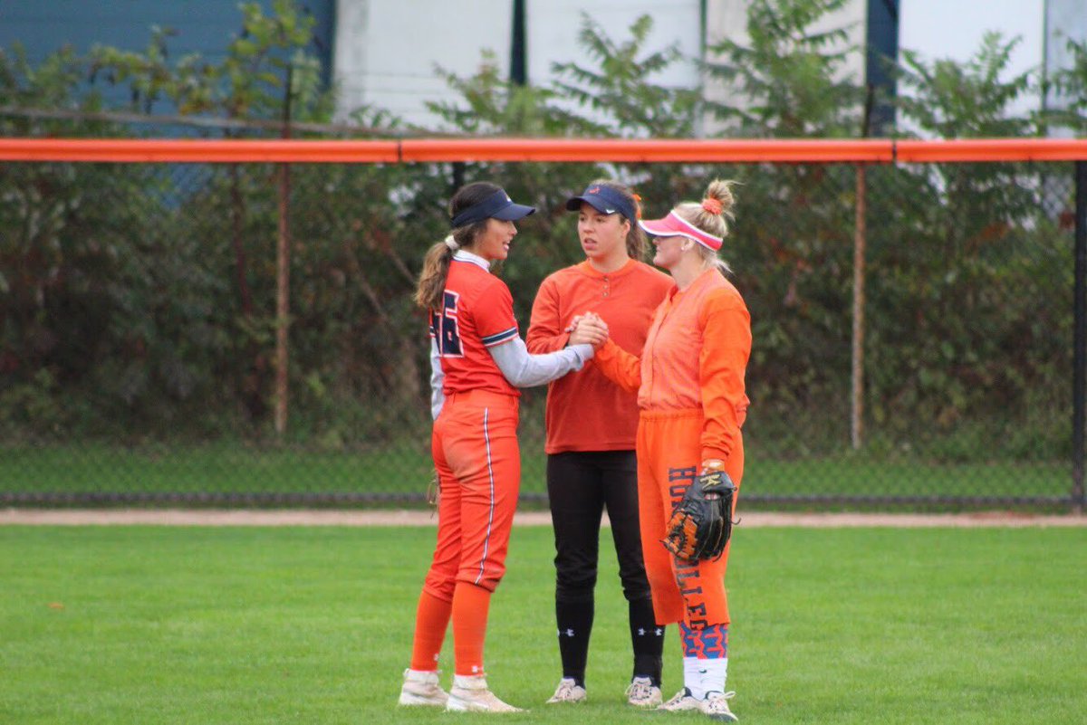 HopeCollegeSB's tweet photo. Game 3 Orange and Blue action shots! #orangeandblue #dutchball #team46 #toomanyforonepost #morepicsonfacebook https://t.co/BfqGTNIshv