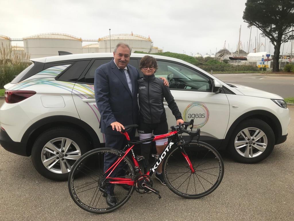 Ageas est fier d’accompagner Katell Alençon dans son rêve de médaille paralympique 2024. Son courage, sa volonté forcent le respect et nous obligent à relativiser. @AgeasPatrimoine #Brest #ClubHandisportBrest 
#ComiteDepartementalOlympiqueEtSportif #JeuxParalympiques #Paris2024