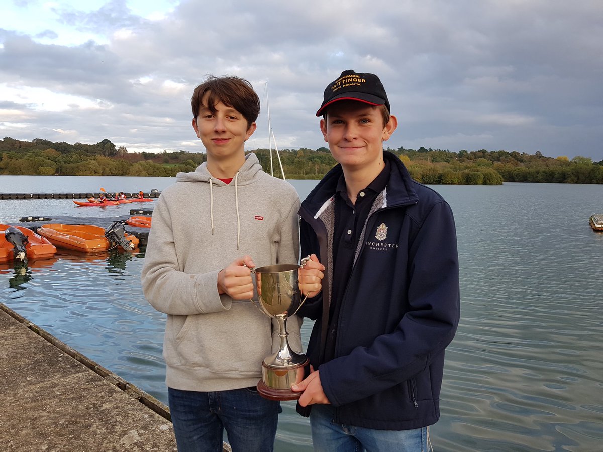 Cook’s team, winners of Clementi Pot 2019 (inter house team racing) last Tuesday. Well sailed all, and a fun end to a successful season ⁦⁦<a href="/WinCollC/">Cook's</a>⁩