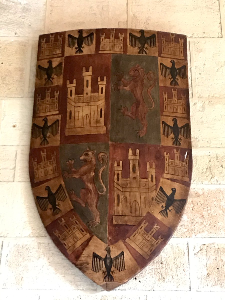 TKFeissner's tweet photo. #Heraldry #Shields of #AlcázarDeSegovia #Segovia #Spain https://t.co/VJuQaXJgL9