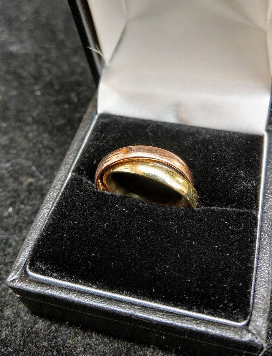 9ct Gold Ring new in. #Preowned #LoveTheBarbican