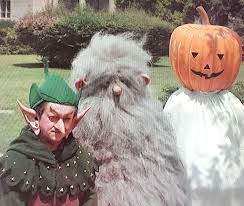 Freelineorlando's tweet photo. On Oct. 26 1967, TV's #Bewitched airs the episode "A Safe And Sane Halloween," where Darrin gets upset when Samantha reads Halloween stories to Tabitha, even though Sam insists the stories are harmless; Then Tabitha brings the ghosts in the book to life. 🤣😁👻🎃 https://t.co/SsMdwXncLm