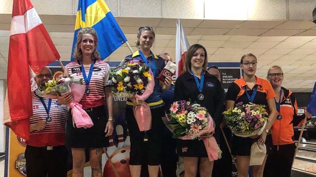 🥉✨ DENISE BLANKENZEE WINT BRONS OP DE ECC 2019!!!

#teamnlbowling