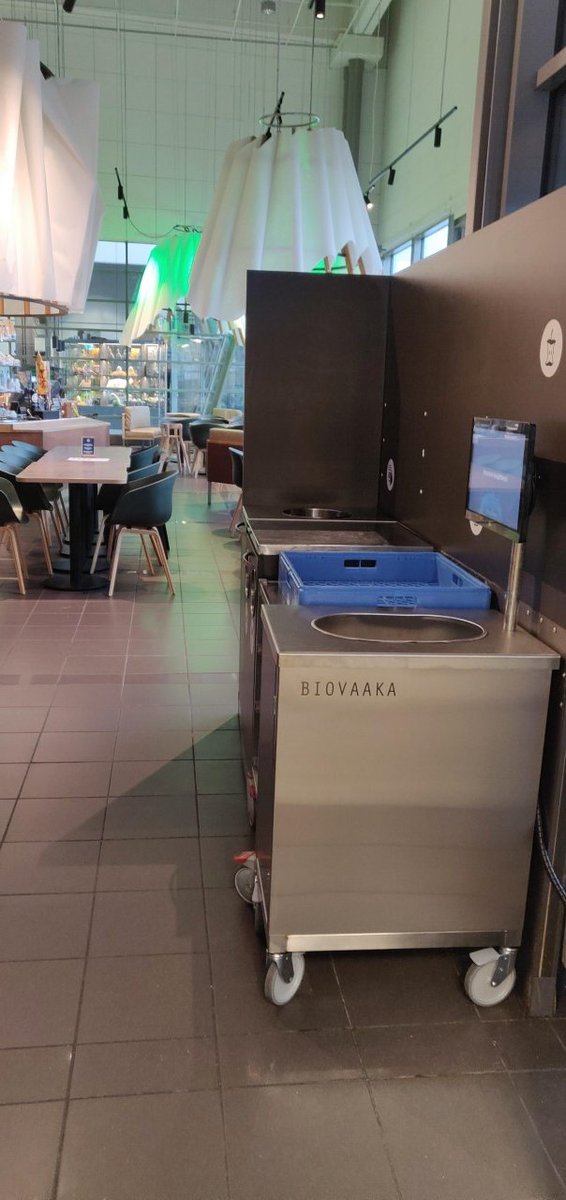 Biovaaka saapui sopivasti Kiertotehdas -näyttelyn alkuun myös Heurekan Tiederavintolaan! Ruokahävikin minimoimiseen tarvitaan konkreettisia tekoja. Tässä yksi sellainen #ruokahävikki #hävikki <a href="/Heurekafi/">Heureka</a> #biovaaka