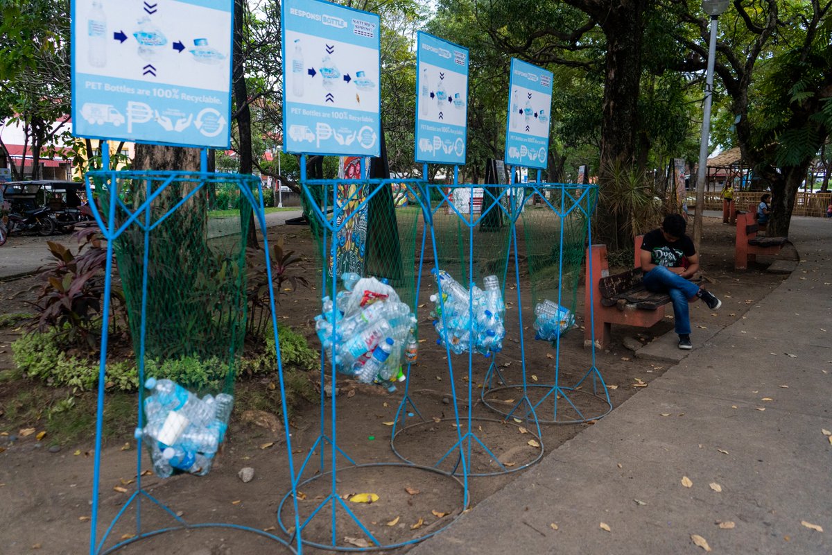 PSYmund's tweet image. Quick snaps on the streets before doing portraits.
Fell in love with this genre ever since I started photography. 👁️
#simplelivesofdavaoeños #davao #lifeishere