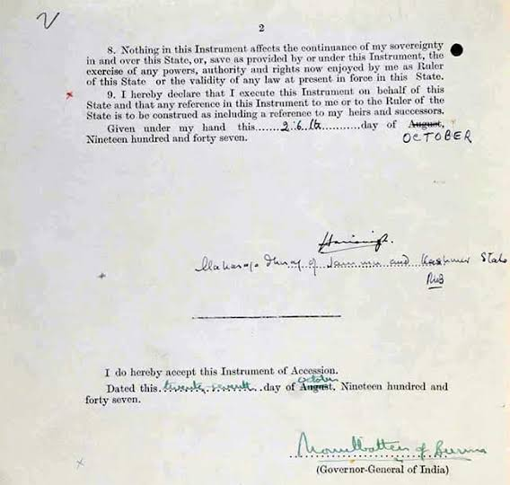  #2dayIn1947The Maharaja had finally signed Instrument of Accession, making it a part of the Union of IndiaIndian Army would soon move in