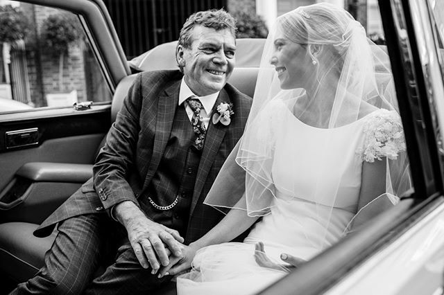 No weddings for me this weekend, instead I am spending it cozied up in the warm editing Augusta and Alex's amazing London wedding. Just came across this beautiful moment between Augusta and her father ----
#londonwedding #stetheldredas #londonweddingphot… ift.tt/2BL9NTZ