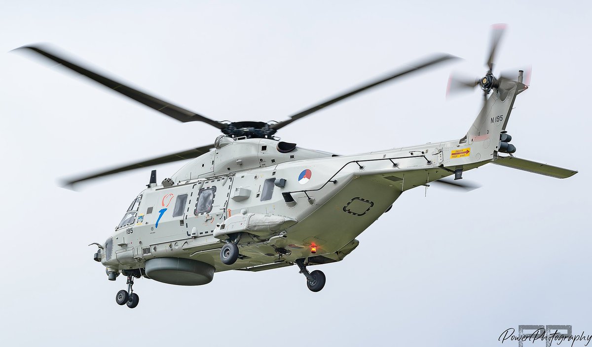 SeanPow75537918's tweet photo. @RoyalNavy @RNASCuldrose #dutchnh90 from #860Squadron #dekooy @Kon_Luchtmacht @kon_marine on deployment in the summer https://t.co/e38CsHXBok