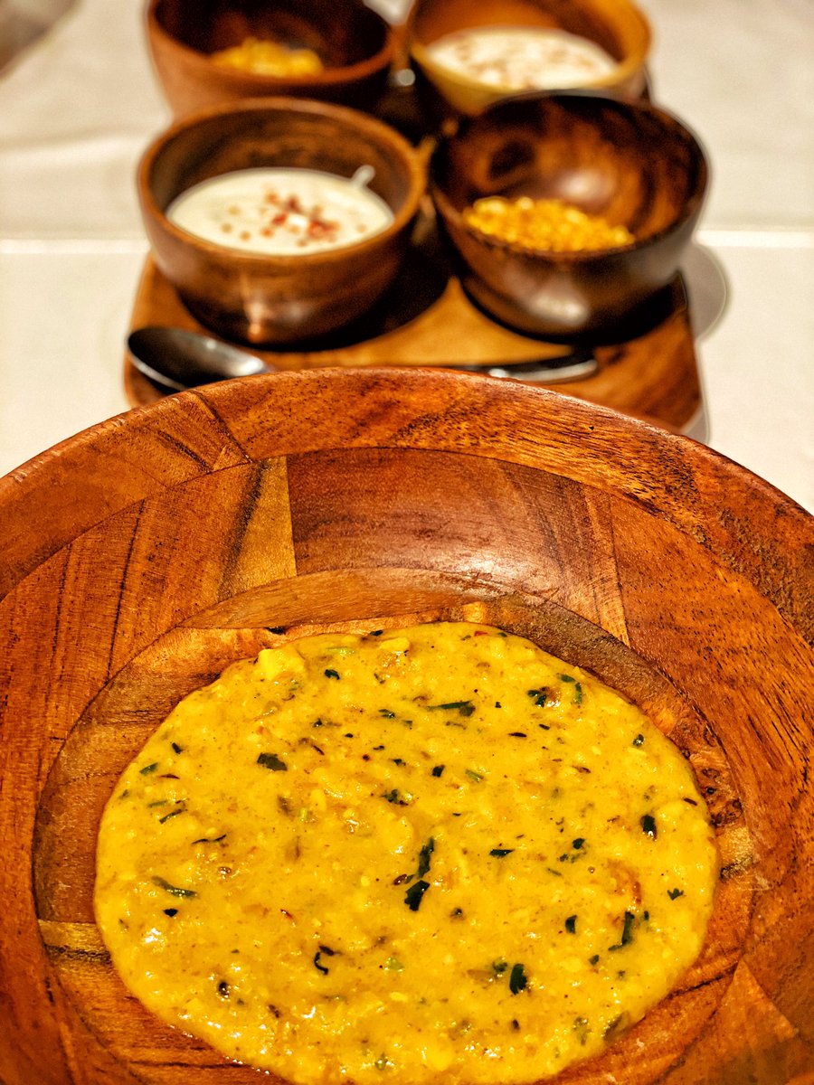 SanamSippy's tweet photo. Celebrating Diwali with a Celebration of Food 💫 @tresindstudio 

https://t.co/VZ4GHsNEpt https://t.co/UjbQMSh6xd