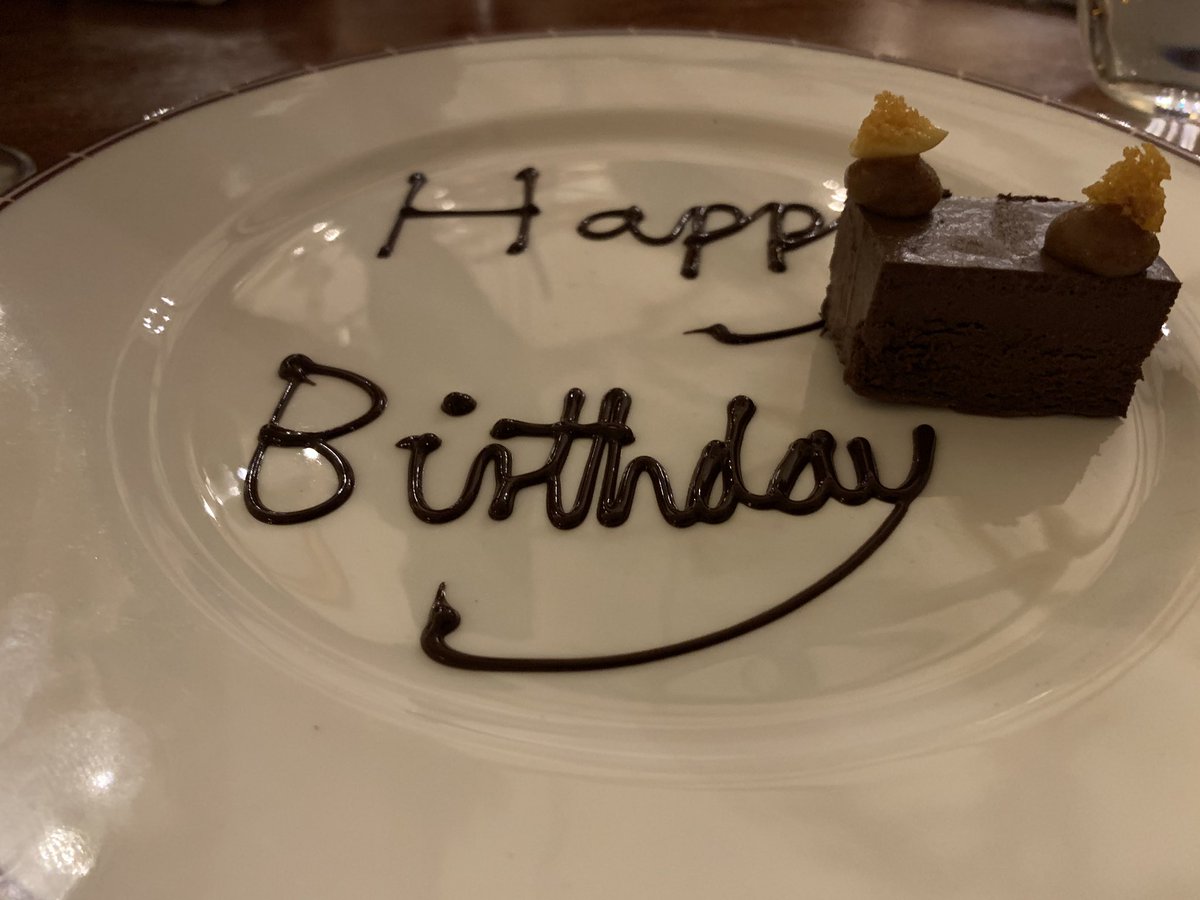 SendCakeFilms's tweet photo. Well having left the bday presents accidentally behind 😀😂, the hotel is making up for it with surprise, not actually my birthday yet but it’s fat Friday so what the hell, #cakejoy. #wimning https://t.co/PCky4jXlhg