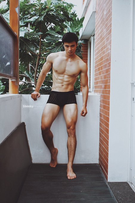 Hello weekend - model : Huynh Tan Phat - concept by @ShenkyPhoto https://t.co/wi1iVQ2CIp<a href="/tag/shenkyphoto"class="tags"><span>#shenkyphoto</span></a>