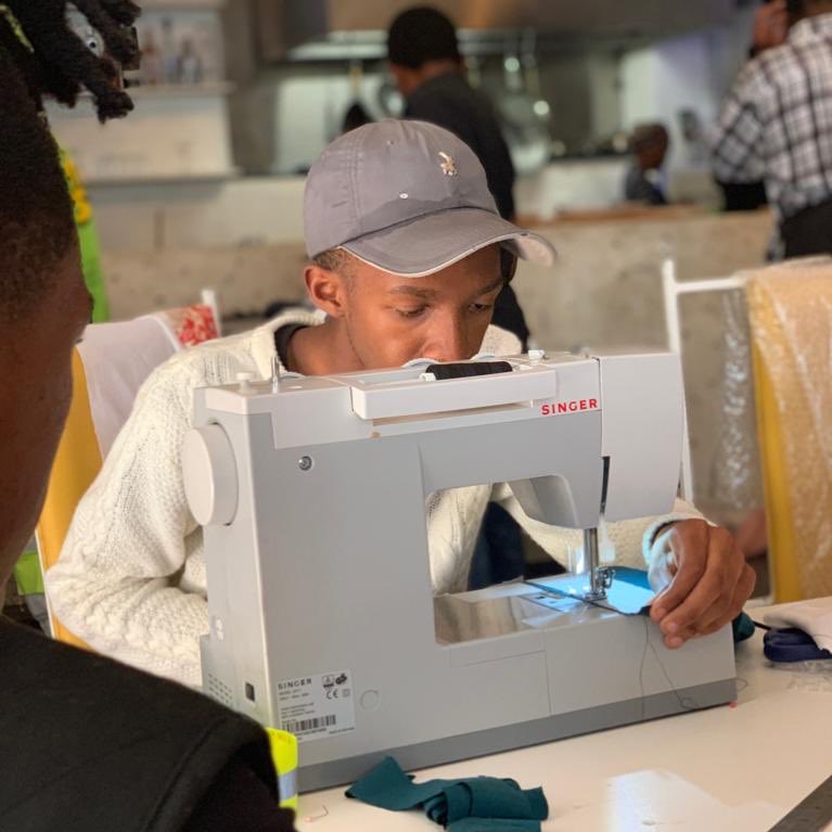 PUMASouthAfrica's tweet photo. Fashion Jam 🙌🏾 #SelectStudios is where it’s at. https://t.co/wz3AxwWXyr