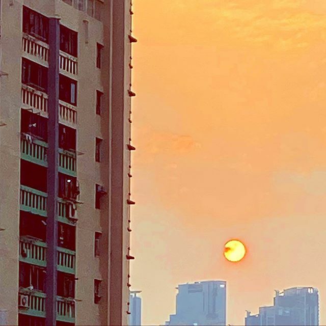 blackmarketIntl's tweet photo. PacMan in the sky.  #pacman https://t.co/1yjLrab3h5 https://t.co/X7FCp7Gfv9