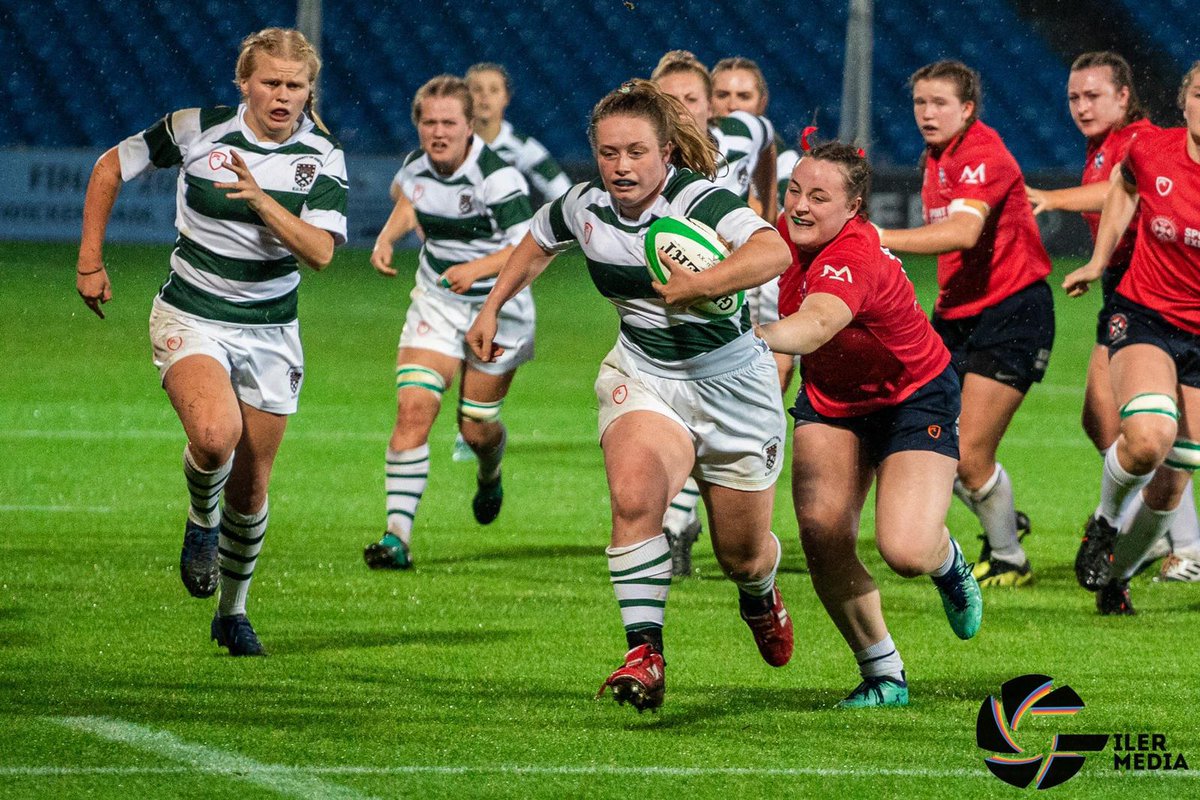 throwcoach21's tweet photo. Great action  shots of Lauren  o  Wednesday night against Edinburgh https://t.co/eKAROoPSFl