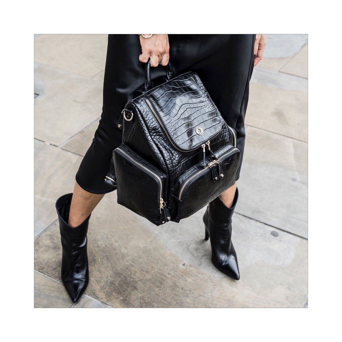 Because you deserve it... 🖤✨

#begoodtoyourself #ambermidicroc #crocleatherbag #leatherbackpack #changingbag #cabinbag #buildyourkit #babyshowergift #gymbag #babyshower #babybag #travelinstyle #flightbag #travelorganised #kerikitengland #mumbossme #kitbag #kitgirl #kerikit