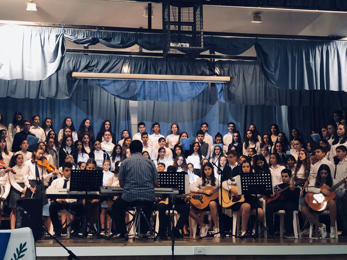 Χρόνια πολλά στους απανταχού Έλληνες με την ευκαιρία των εορτασμών της 28ης Οκτωβρίου