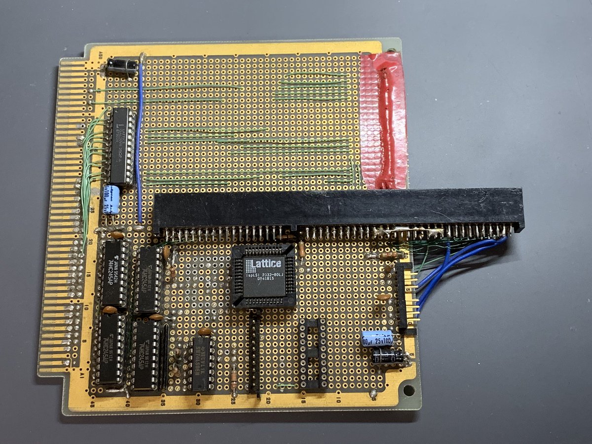 くにちこ Kunihiko Ohnaka On Twitter これは四号機かな もっとコンパクトにしたいなと思って バス信号的にisaバス とほとんど変わらなかったpcmcia Pcカード のバスブリッジに手を出し始めたものです この基板は自力でエッチングして サンハヤトのスルピン
