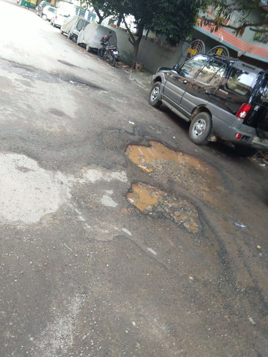 we_nayaka's tweet photo. Dear sir/madam, in KSRTC layout, more than 60% of the road is deteriorated &amp; more than 50 pot holes are there in this area causing inconvenience for all especially senior citizens, pls resolve the issue immediately.
https://t.co/lllGvj9jUZ
@RAshokaBJP @BBMPCOMM @ShobhaGowdainc https://t.co/j8nQaN4yJx