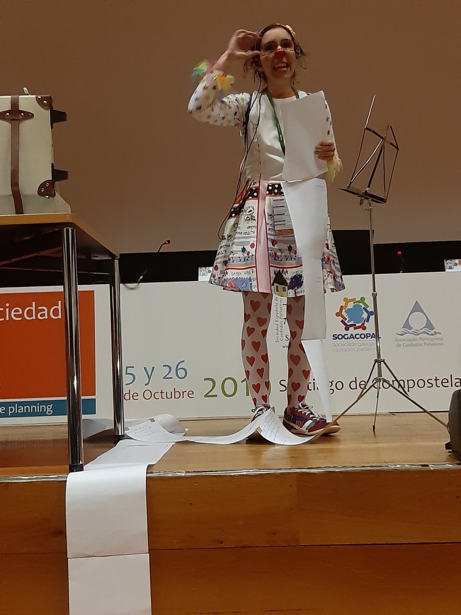 elechover's tweet photo. Acabamos congreso @Secpal2019 con una breve conclusión presentada por Amandina, de #clownfusion.
..Jugar y despertar la parte derecha del cerebro... https://t.co/zftUv1Zyz0