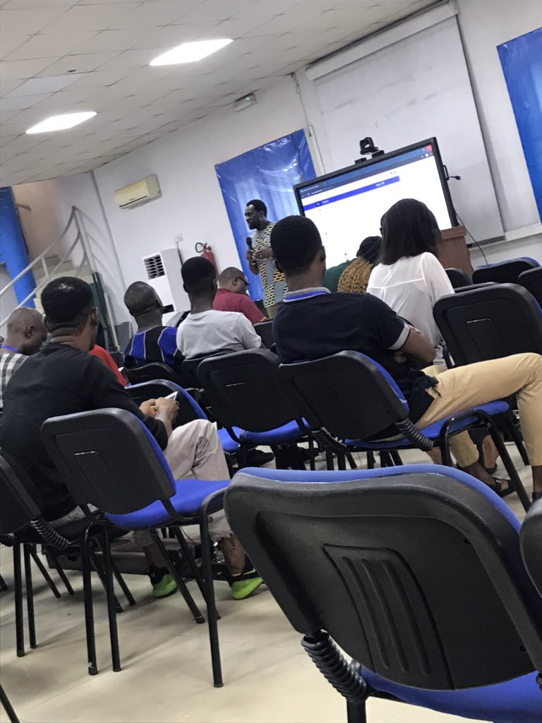 steveanthny's tweet photo. @chigisoft Edge Day 2. Uche Aniche, the organizer @StartupSouthNg teaching us on Why we should build our own tech for our own problems.
Amazing!!!😊 #Chigisoft #ChigisoftEdge #EdgeCon #Edge #ChigisoftEdgeDay2 https://t.co/8dXSggPyj9