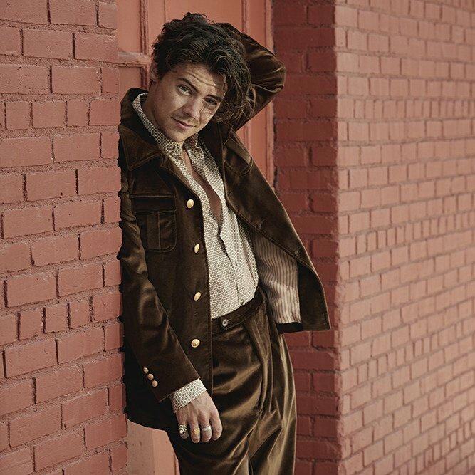 orgasmutRPG's tweet photo. 〝  σrgαsm  ` ‧ #⃞New :  (🎉) 

         #SOLO 

              Harry Styles aramıza "DaddyKink" teması ile katılmıştır!
Hesabını takip edelim. ⤷ @har0ldstyles94 https://t.co/0L5bAoLNvW