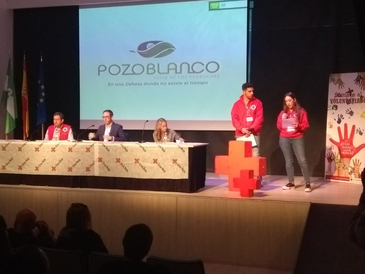 CruzRojaCordoba's tweet photo. #CruzRojaSonPersonas como estas, reunidas hoy en #Pozoblanco para celebrar nuestro #EncuentroVoluntariado #CruzRoja #UnaGranFamilia https://t.co/fbGotZIjOM