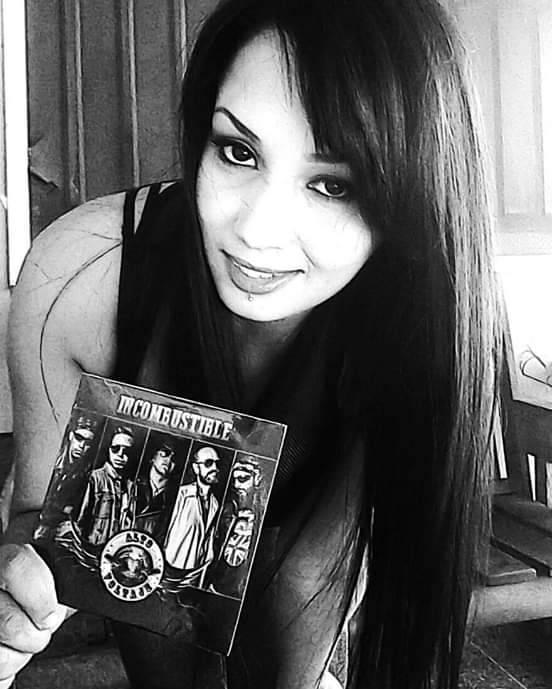 AV_hardrock's tweet photo. #AltoVoltaje…  Las chicas más encantadoras siempre están con tu alto voltaje. Yeahhhhhhhhhh....
#MetalCommunity #HardRock #RockAndRoll #Rock #Incombustible https://t.co/mcMa5CnRP0