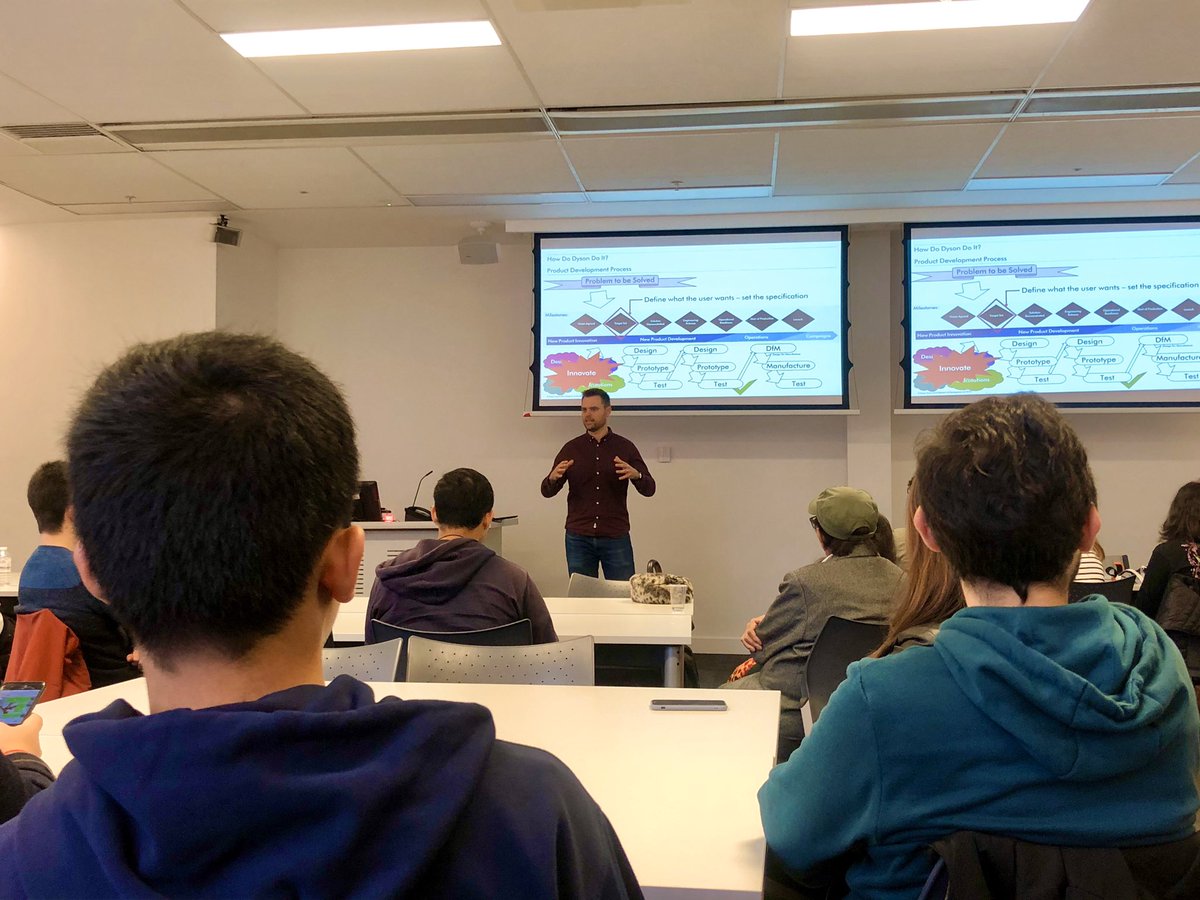 hackcessible22's tweet photo. Kieran Rieley from @dyson has just delivered an exceptional talk on product design and project management at @uniofsheffield for #Hackcessible19 ! #BigLifeHack #AssistiveTech https://t.co/esLeB072rL