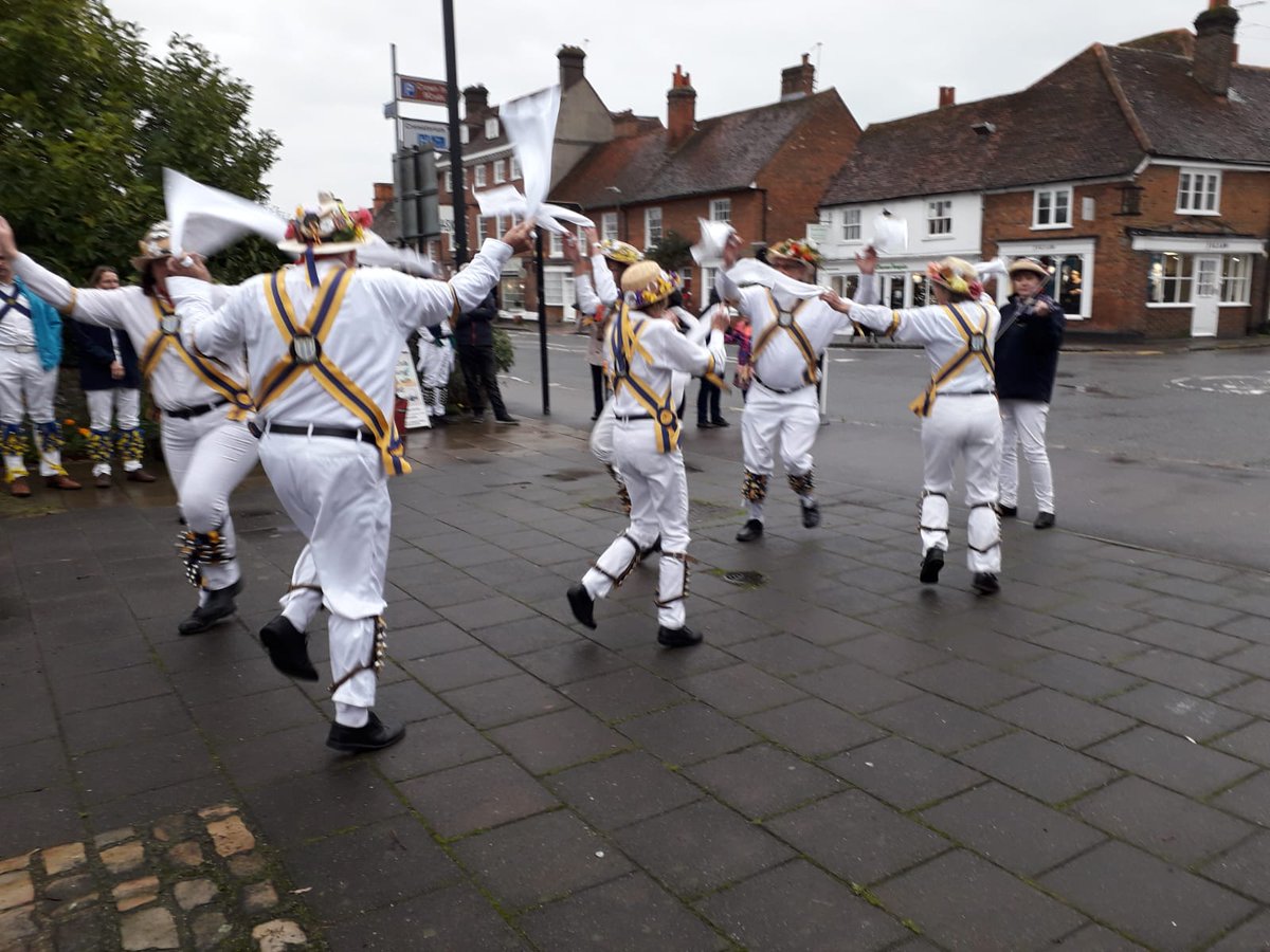 Here's a few more photos from Amersham Memorial Gardens