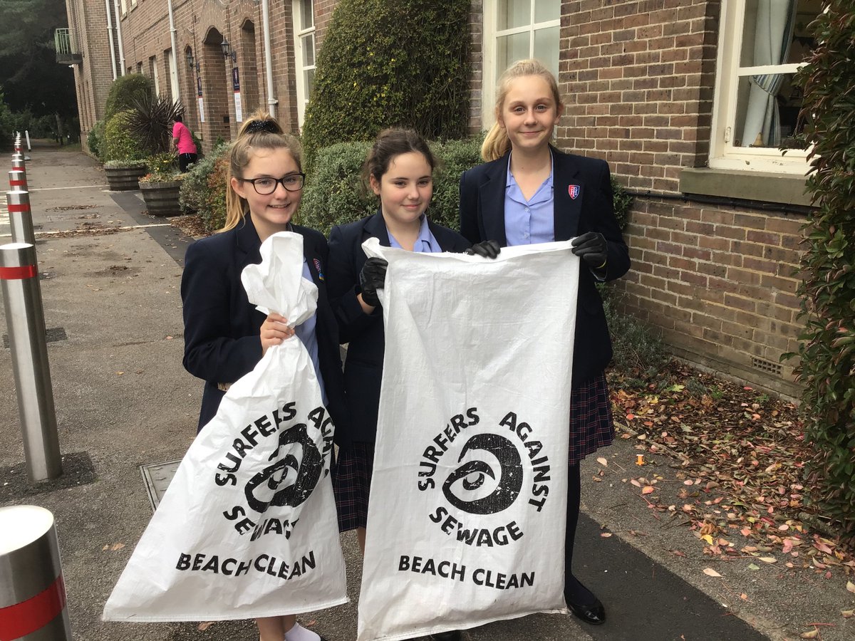 THSch_Geography's tweet photo. Well done girls from TH Eco club for helping the wildlife at TH by removing plastic pollution from our woods and playgrounds.

Let‘s become a single-use plastic free school.

Refuse single-use plastic!

#THSchEcoClub https://t.co/4WeH127QhC