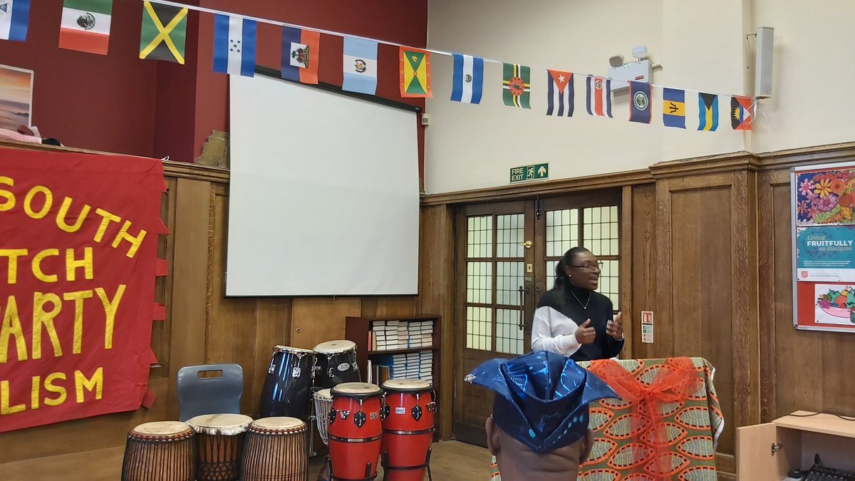AnntoinetteBra1's tweet photo. Thank you @OloriTijani and @SouthHackneyLab for organising #BlackHistoryMonth proud Hackney celebrates Black History Season and it was a pleasure to speak this afternoon alongside @PhilipGlanville @carolewilliams     #hackneyheart https://t.co/uZ5VT2CMOZ