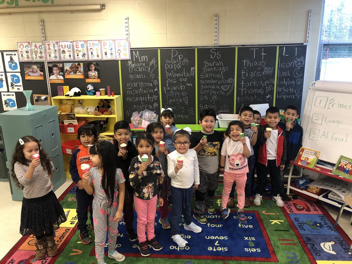 ¡Los estudiantes ganaron otra celebración por tener excelente asistencia!  Votaron por helado 🍦❤️☺️ ⁦<a href="/D45Stevenson/">Stevenson School</a>⁩