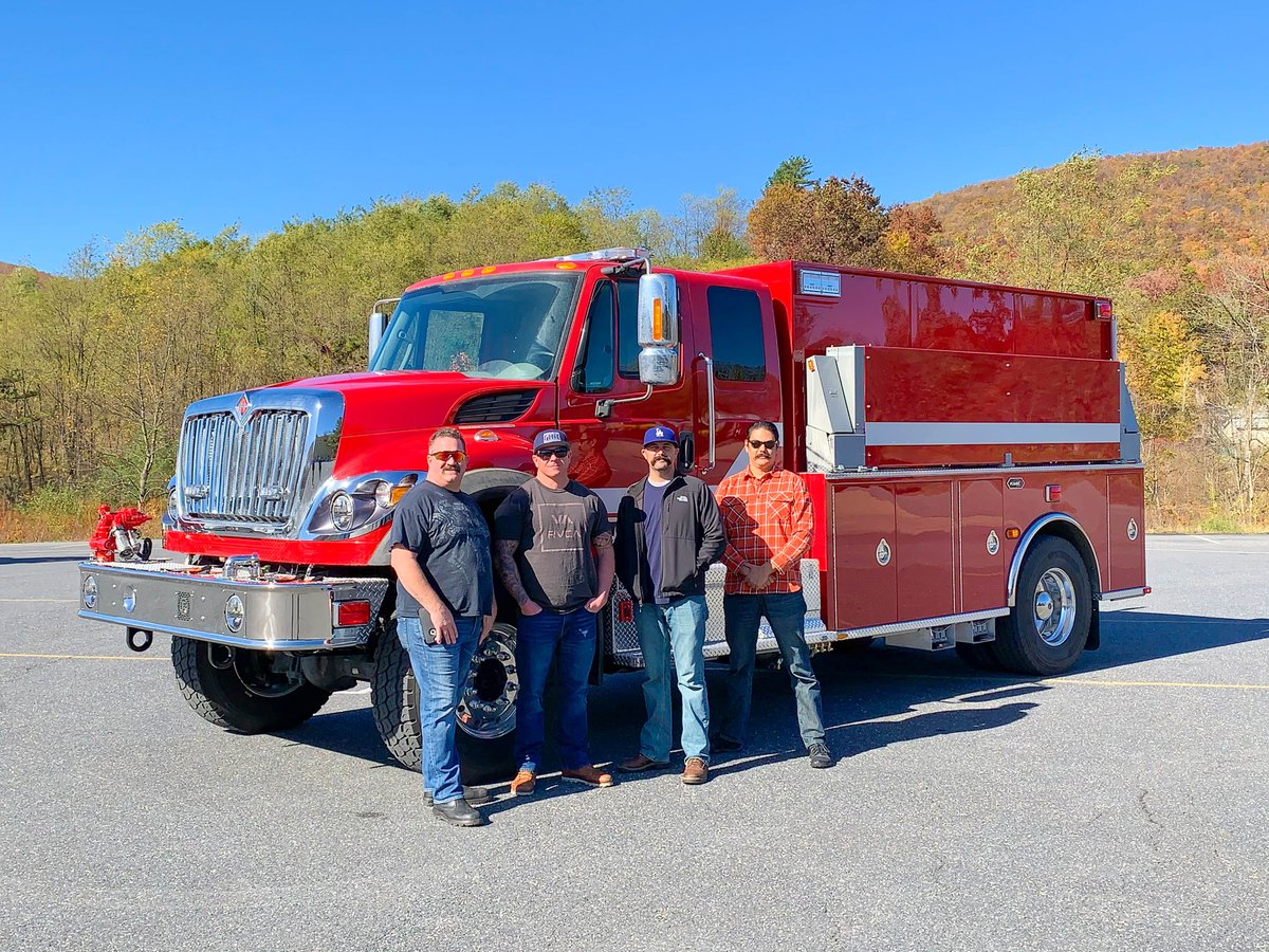 KMEFire's tweet photo. #KME welcomed San Bernardino County Fire #CA for a pre-con on their 101’ TDA. The department also completed a final inspection of their 1800 gallon commercial tanker. See more photos online at https://t.co/hNdA9nQWVe. We're honored to manufacture the apparatus that serves #SBCFD. https://t.co/tHLNJ5m4ic