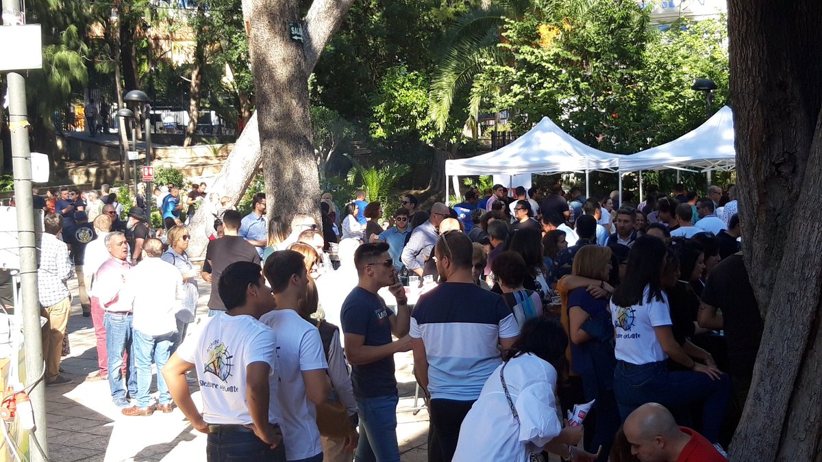 AytoArchena's tweet photo. Unas 500 personas participan en estos momentos en la fiesta #benéfica de #Archena #DANA que de celebra en el Jardín de Villa Rias durante toda la jornada de hoy. Sorteos, música, tapas y talleres infantiles para recaudan fondos para los damnificados. https://t.co/pxqk2tyeQJ