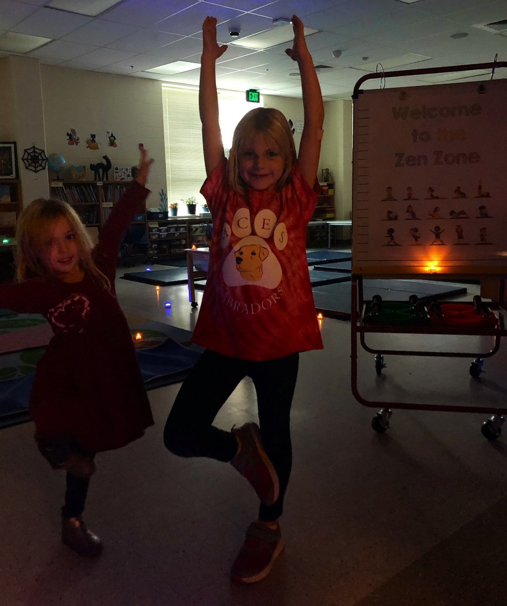 Fostering mindfulness 🧘🏽‍♀️🧘🏼‍♂️ #familynight <a href="/Team_MCES/">Mays Chapel ES</a> <a href="/Ms_Shramko_MCES/">Natalie Shramko</a>
