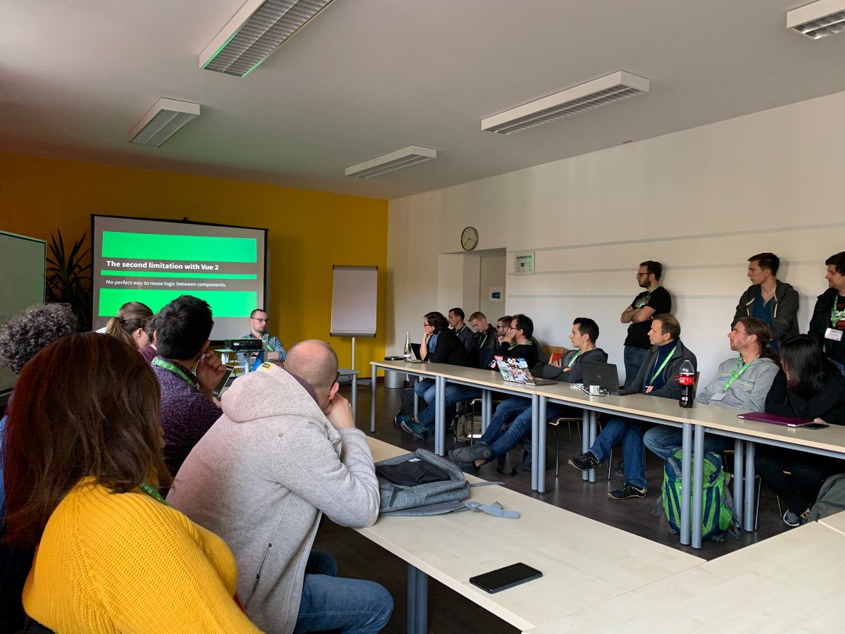 phmu_office's tweet image. The price 🏆 for the crowdiest session today goes to “Vue 3.0”. But nobody really had the hands on it yet. So we learn it together. #vuecamp